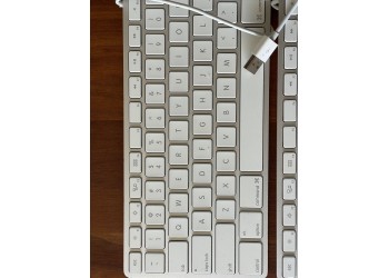 Origineel Apple A1243 toetsenbord Keyboard Refurbished met 3 maand garantie